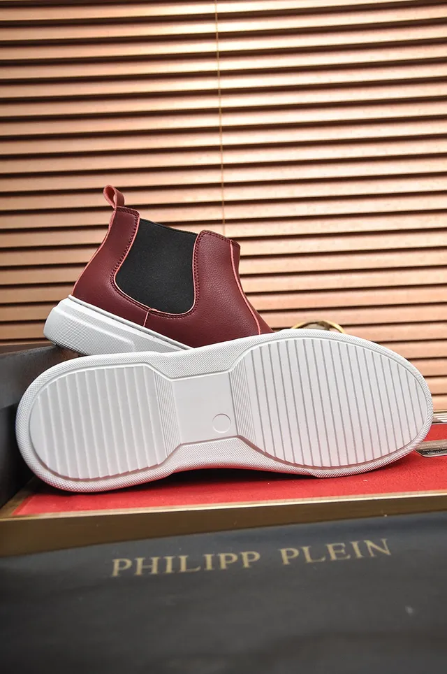 Burgundy Black Leather Upper Elastic Side Gussets Chelsea Boots