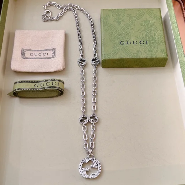 Gucci Interlocking G Ornate Twisted-Link Necklace