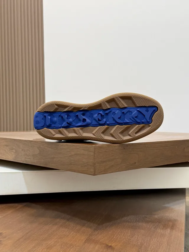 Burberry Brown Beige Mixed-Material Upper Nova Check Panel Lifestyle Sneakers