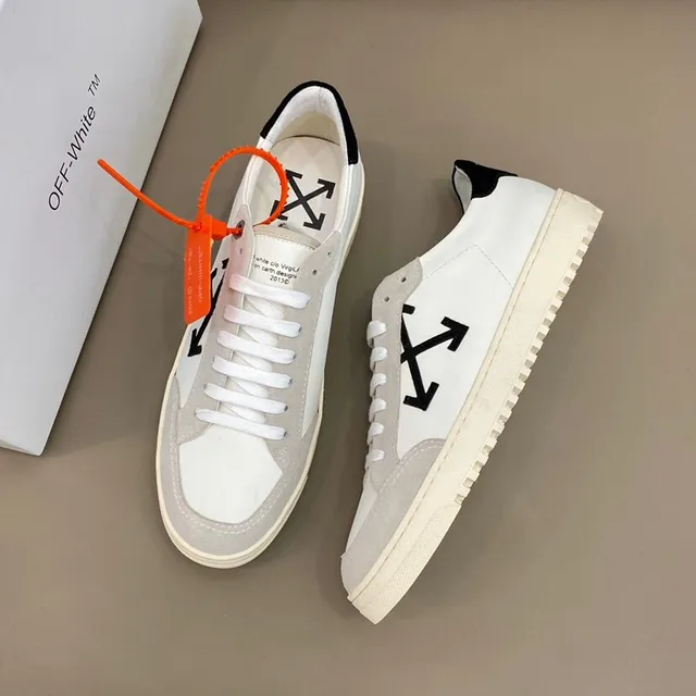 Off-White Diagonal Arrow Logo White and Gray Lifestyle Sneakers