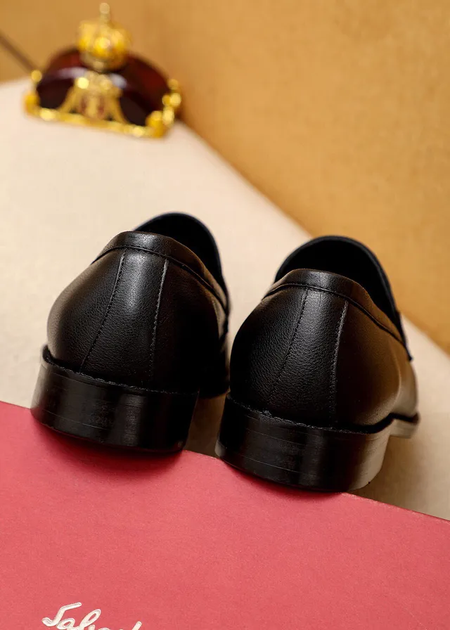 Salvatore Ferragamo Gancini Loafer Black Leather Loafers
