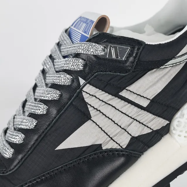 New Balance 9060 Black Silver Lifestyle Sneakers