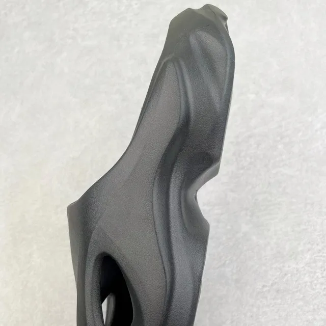 Black Matte Molded Plastic Earphones