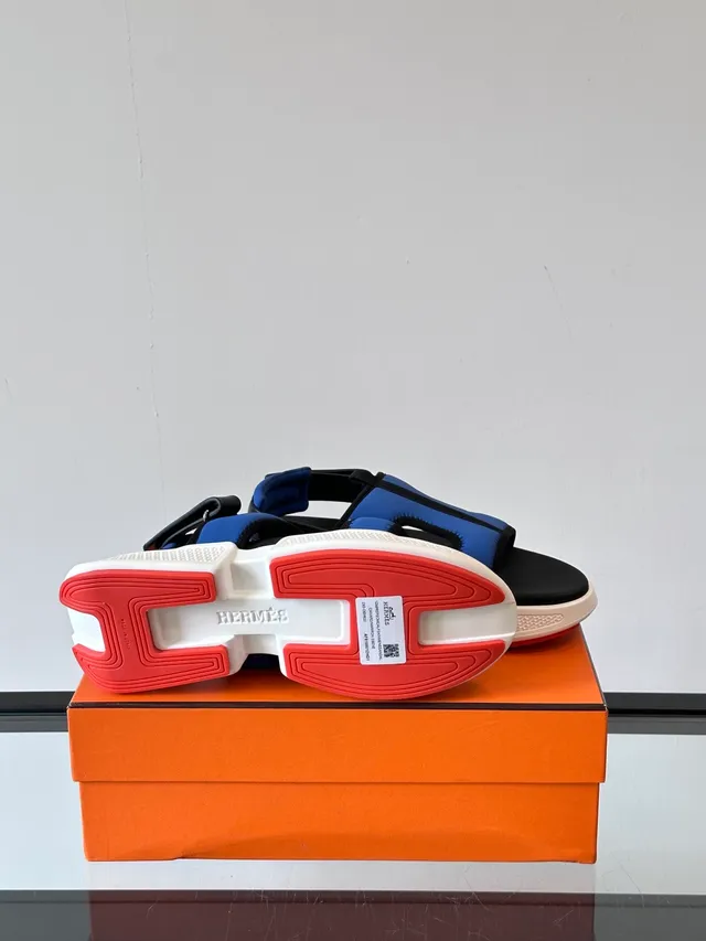 Hermès Oran Black Blue Chunky Platform Sole Multi-Strap T-Bar Design Casual Sandals