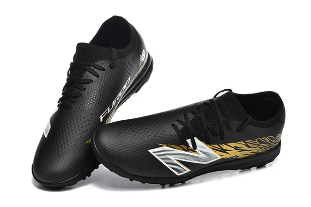 New Balance Black Gold Low-Cut Synthetic Upper Graphic Stripe Sneakers