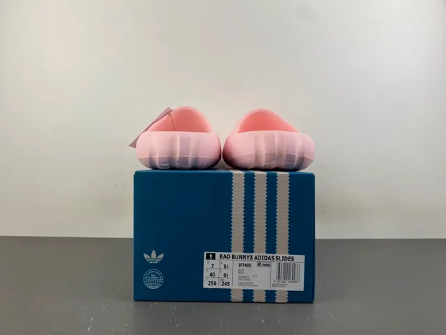 Adidas Yeezy Slide Pink Molded Slipper