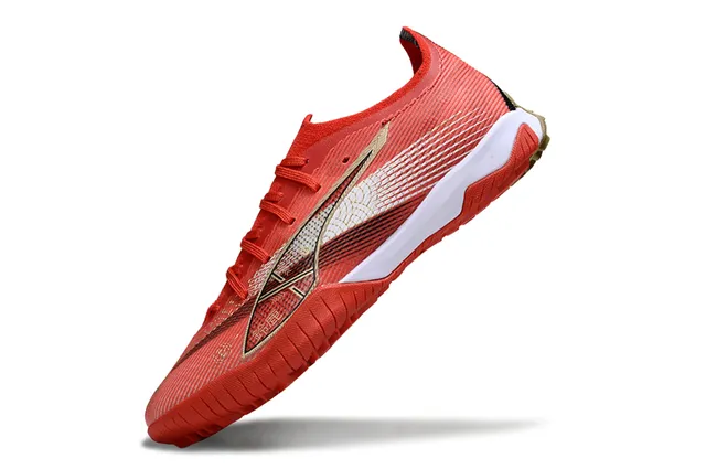 Puma Red Gold Low-Cut Synthetic Knit Upper Turf Soccer Shoes