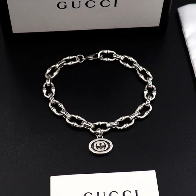 Gucci Bamboo-Link Engraved Double G Charm Bracelet