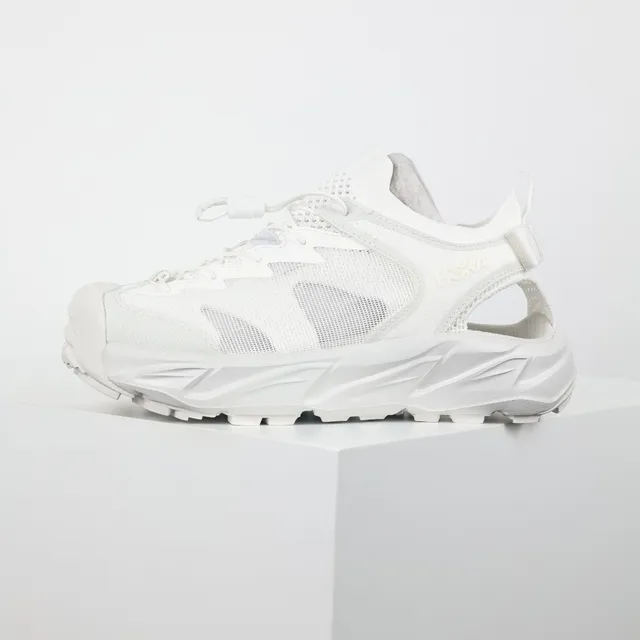 Hoka White Chunky Sculpted Sole Open Heel Strap Lifestyle Sneakers