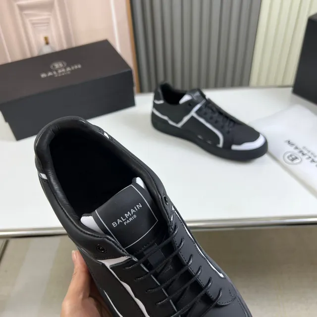 Balmain Black White Structured Leather Upper Asymmetrical Wave Paneling Lifestyle Sneakers