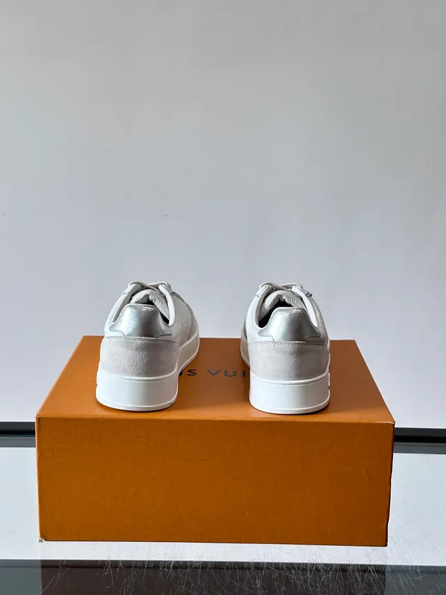 Louis Vuitton Gray Silver Textured Pebbled Upper Metallic Accents Lifestyle Sneakers