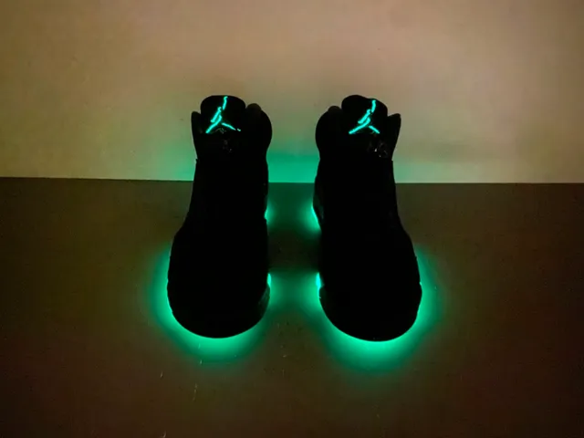 Air Jordan 5 Black Red Lightning Bolt Basketball Shoes