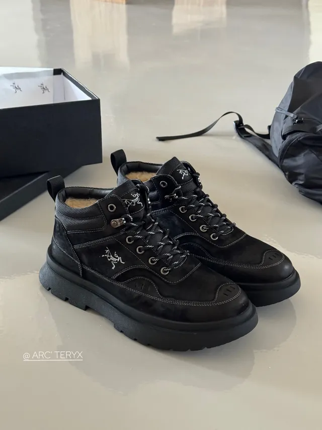 Arc'teryx Black Beige Insulated Shearling-Lined Mixed-Material Upper Ankle Boots
