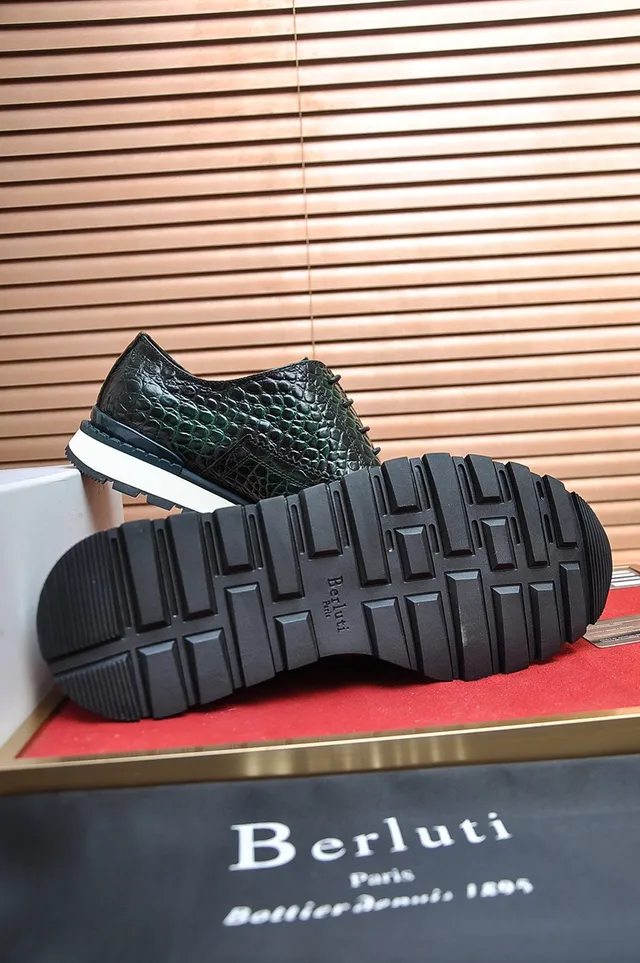 Berluti Green Crocodile-Embossed Cap-Toe Derby Shoes