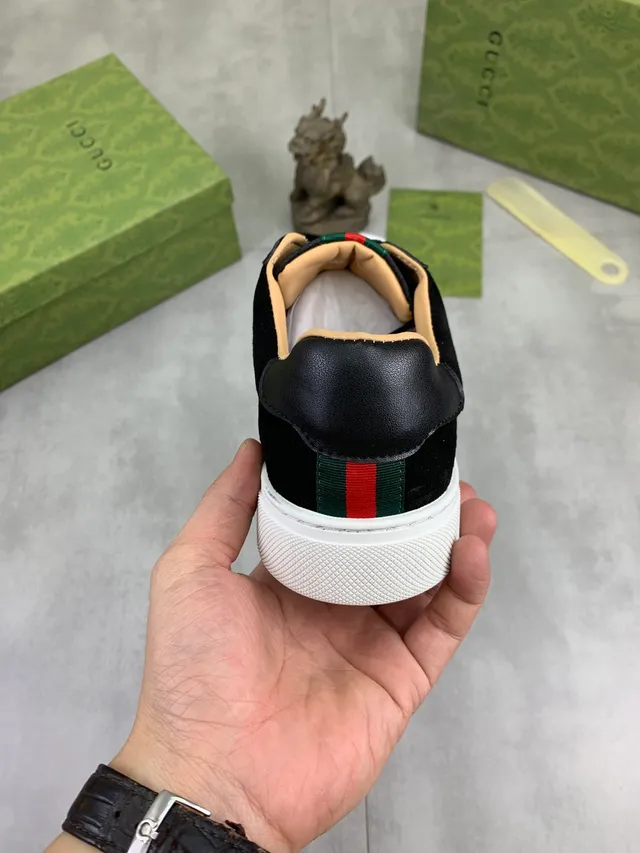 Gucci Rhyton Black White Suede And GG Canvas Web Stripe Accent Lifestyle Sneakers